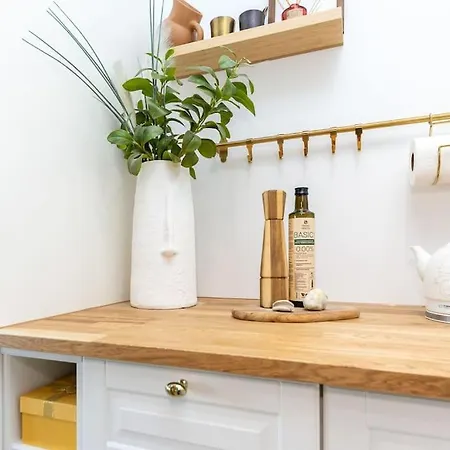 דירה Stylish And Cozy In The Heart Of