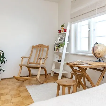 דירה Stylish And Cozy In The Heart Of