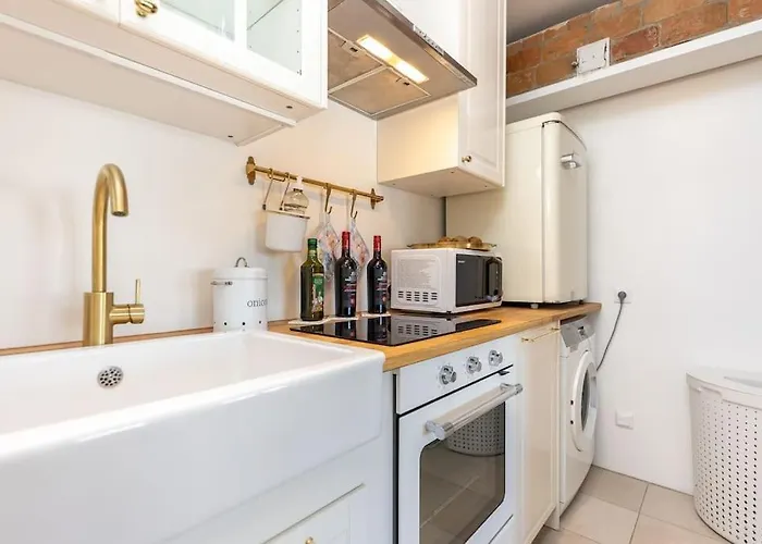 Apartment Stylish And Cozy In The Heart Of